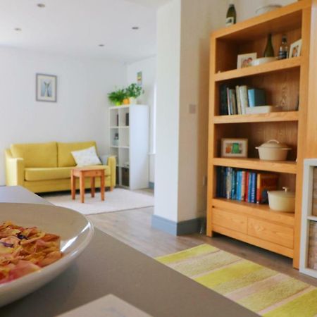 Modern Holiday Home Central St Merryn Экстерьер фото