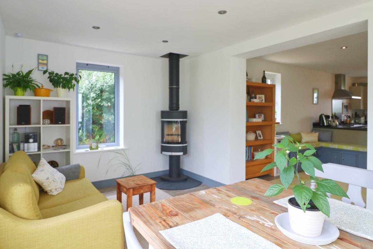 Modern Holiday Home Central St Merryn Экстерьер фото