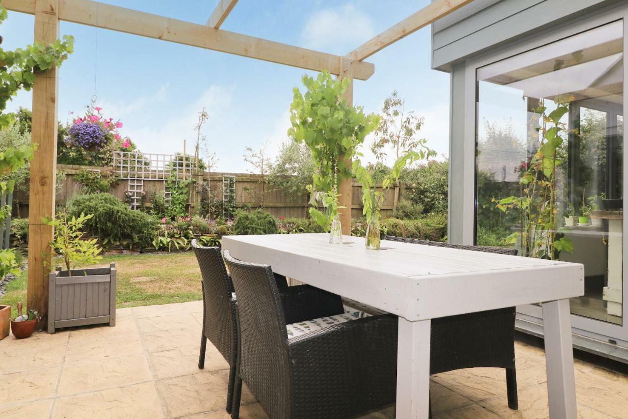 Modern Holiday Home Central St Merryn Экстерьер фото