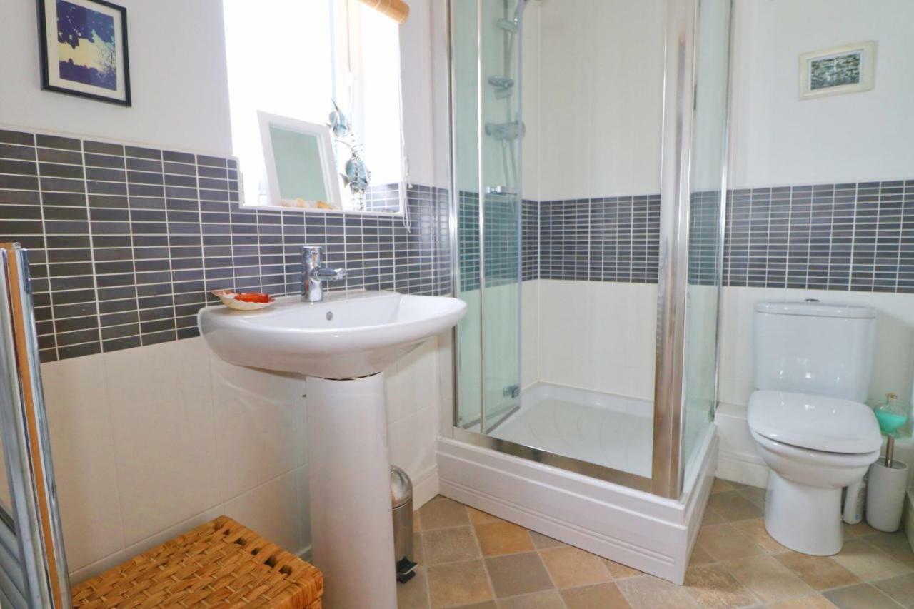 Modern Holiday Home Central St Merryn Экстерьер фото