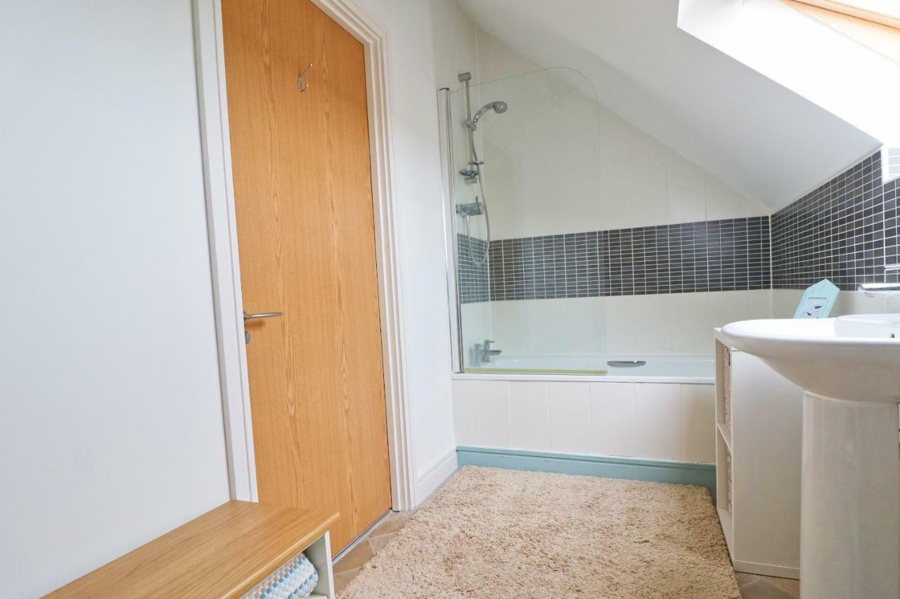 Modern Holiday Home Central St Merryn Экстерьер фото